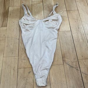 Lisanza Bodysuit Sz 3
